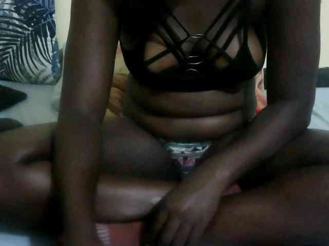 Africangoddess22 webcam