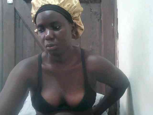 Africangoddess22 webcam