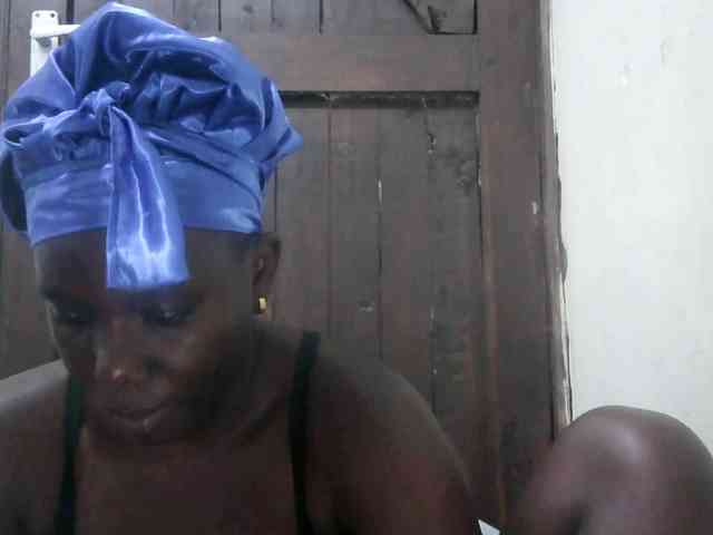 Africangoddess22 webcam
