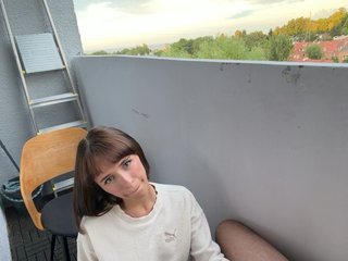 MyshkaNiks Porn Show