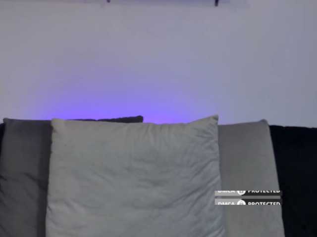 MichelleNiks live cam on BongaCams