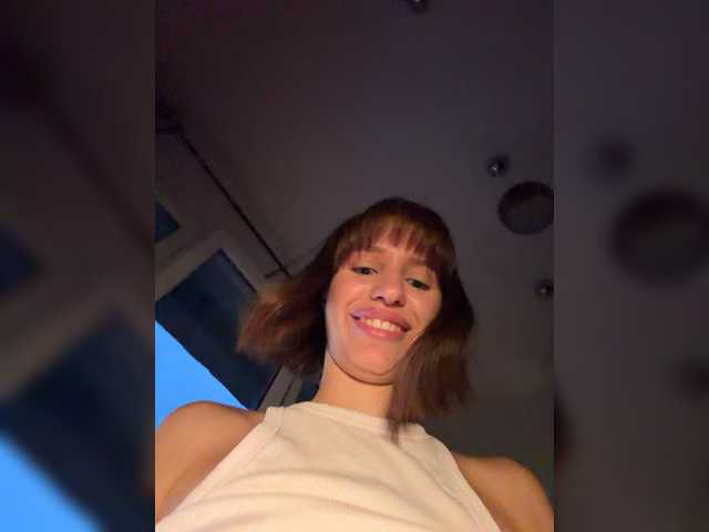 MichelleNiks live cam on BongaCams