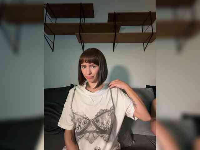 MichelleNiks Sex Cam Show