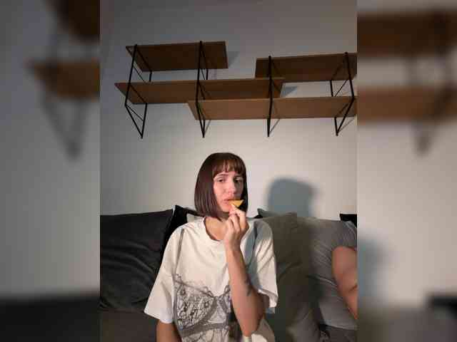 MichelleNiks Sex Cam Show