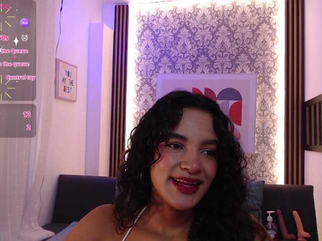 Nyxx-Velariia live cam on BongaCams