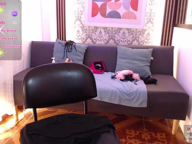 Nyxx-Velariia live cam on BongaCams