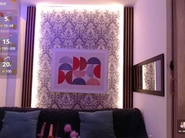 Nyxx-Velariia live cam on BongaCams
