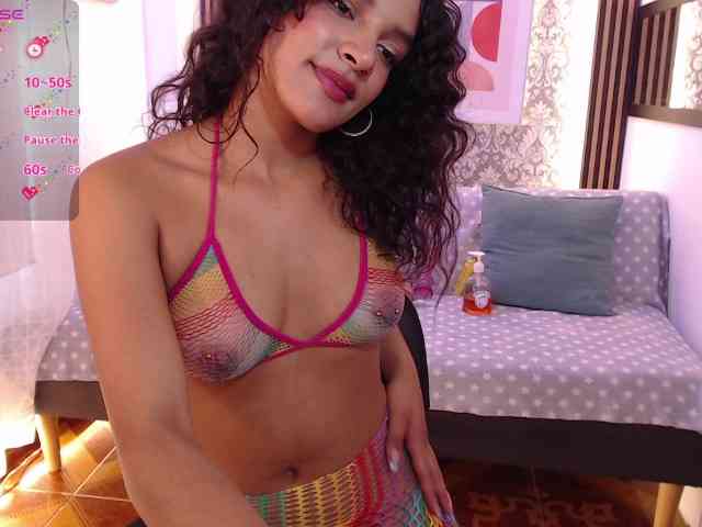 Nyxx-Velariia webcam