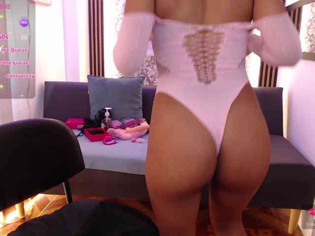 Nyxx-Velariia webcam