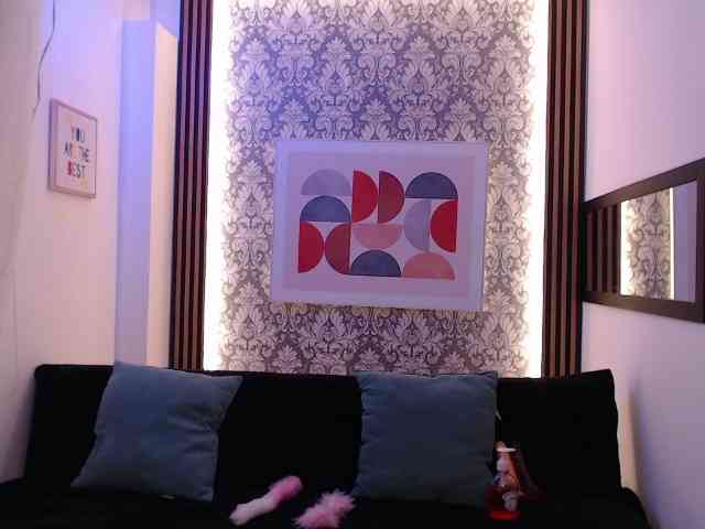 Nyxx-Velariia webcam