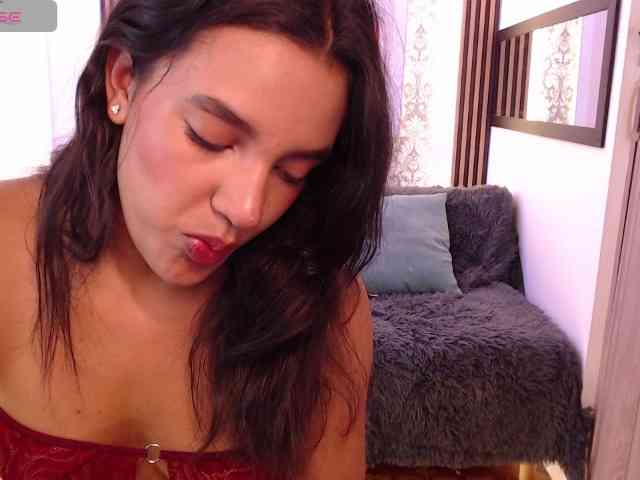 Nyxx-Velariia webcam