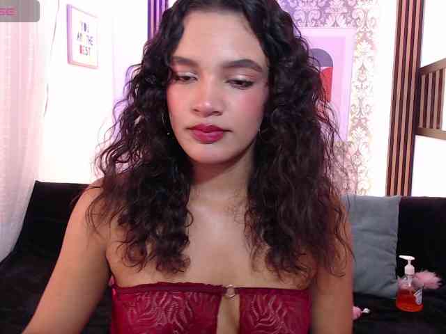 Nyxx-Velariia webcam