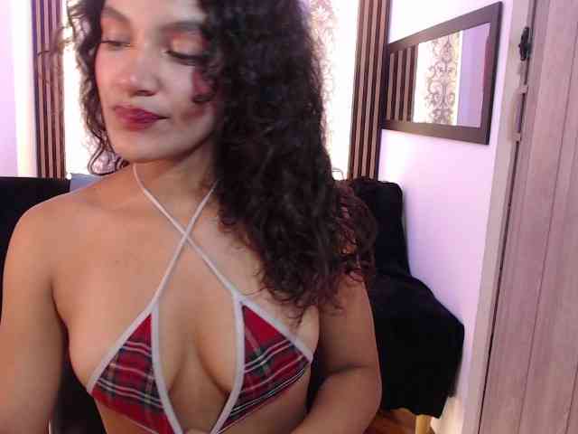 Nyxx-Velariia webcam