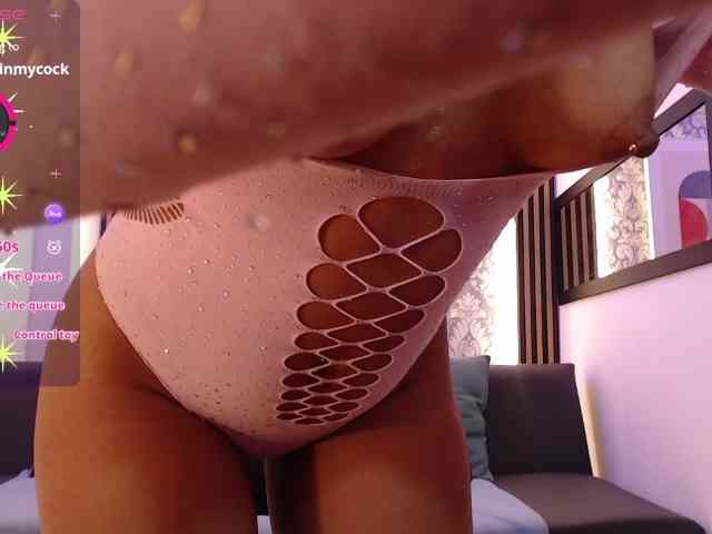 Nyxx-Velariia webcam