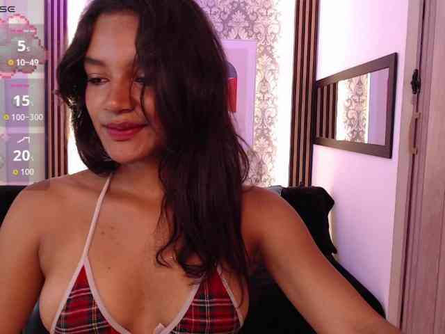 Nyxx-Velariia webcam