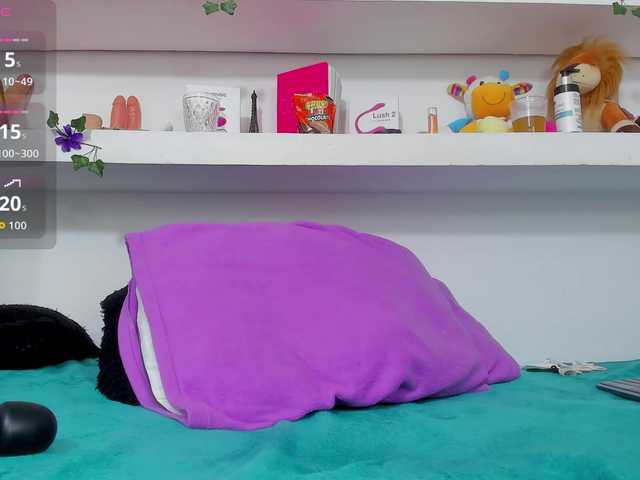 vickyflores's BongaCams show and profile