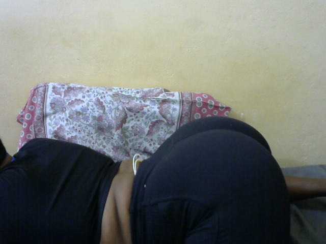Nyarri live webcam show