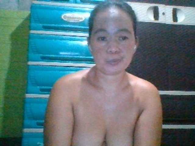 Wetmama-69 live cam on BongaCams