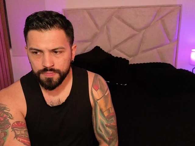 SweetSin-Couple live cam on BongaCams