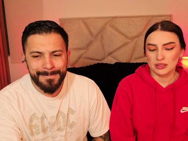 sweetsin-couple live sex show