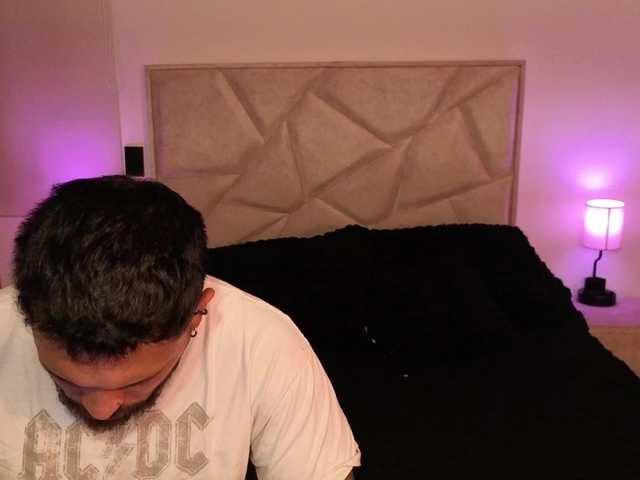 SweetSin-Couple live cam on BongaCams