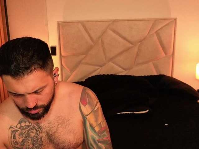 SweetSin-Couple live cam on BongaCams