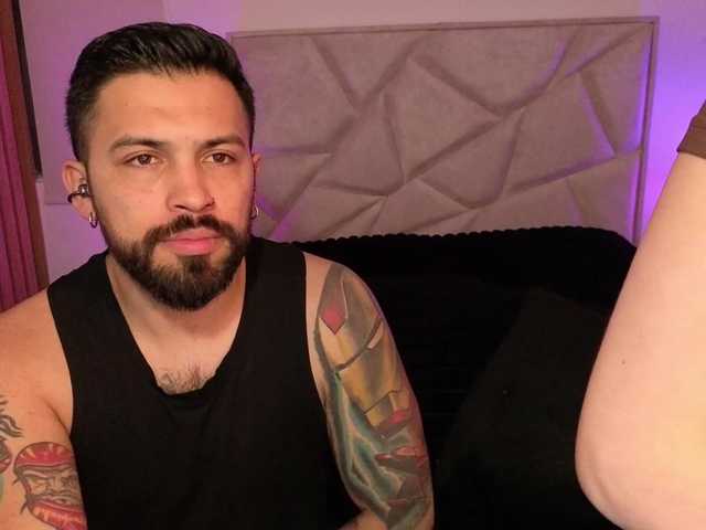 SweetSin-Couple live cam on BongaCams