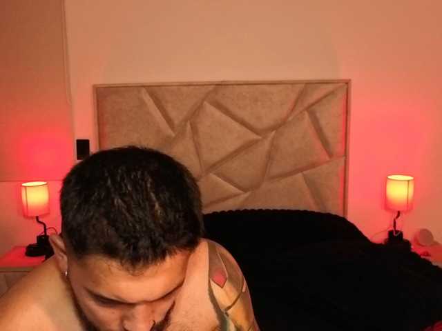 SweetSin-Couple live cam preview