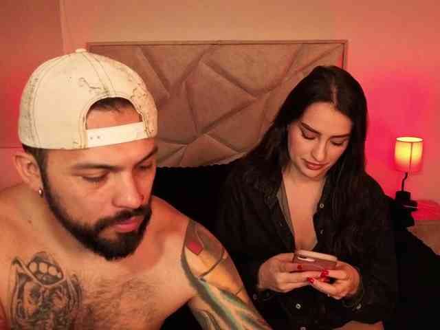 SweetSin-Couple webcam