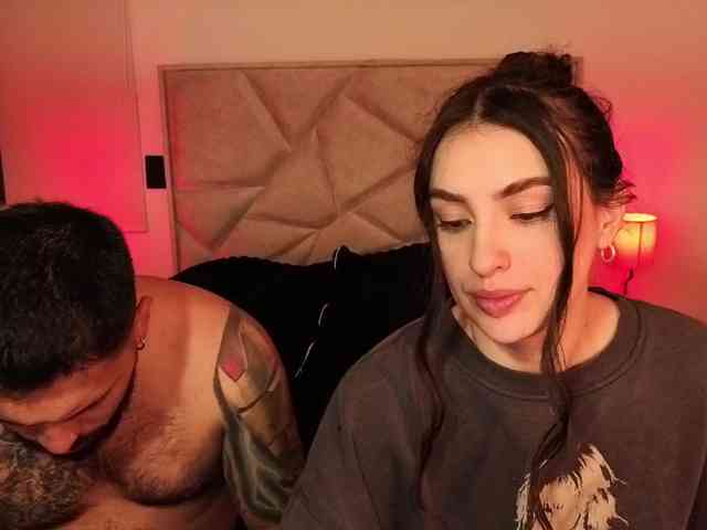 SweetSin-Couple webcam