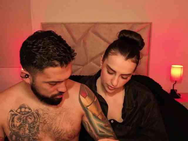 SweetSin-Couple webcam
