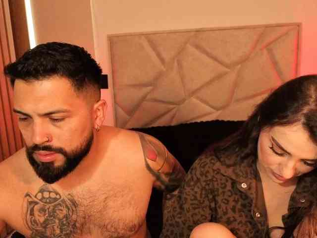 SweetSin-Couple webcam