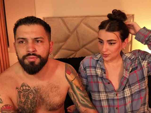 SweetSin-Couple webcam