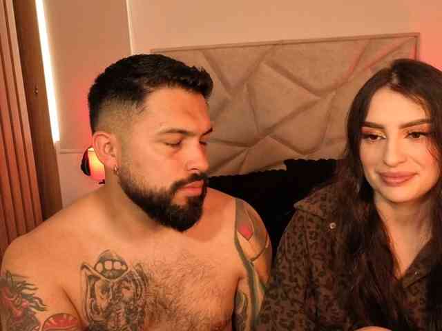 SweetSin-Couple webcam
