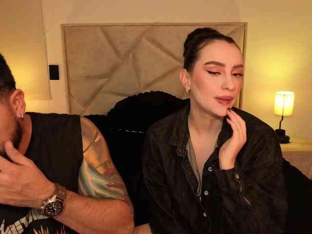 SweetSin-Couple webcam