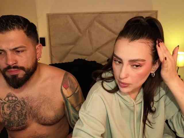 SweetSin-Couple webcam
