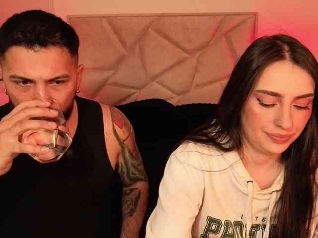 SweetSin-Couple webcam