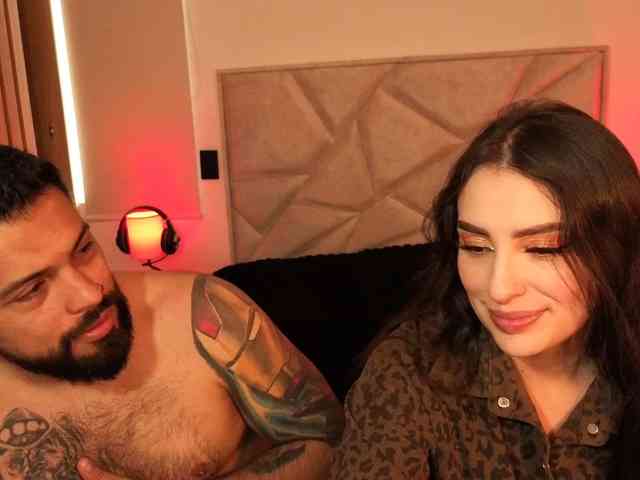 SweetSin-Couple webcam