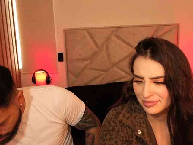 SweetSin-Couple webcam