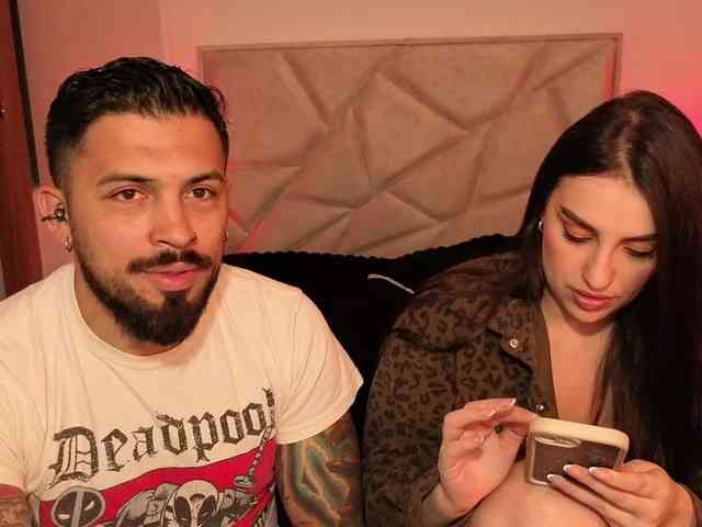 SweetSin-Couple webcam