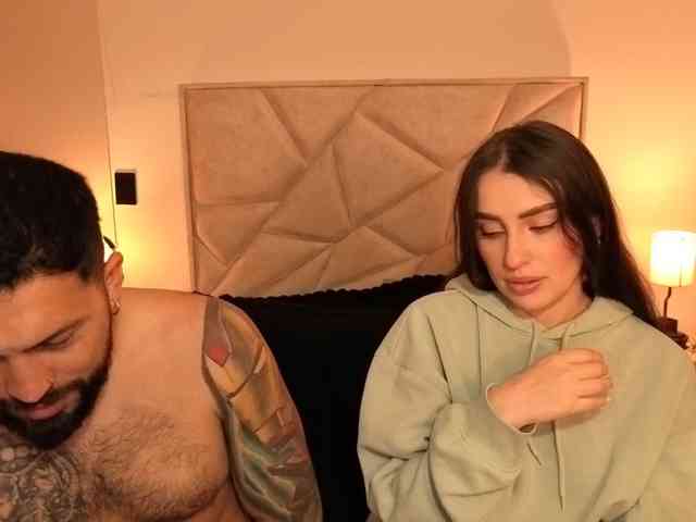 SweetSin-Couple webcam