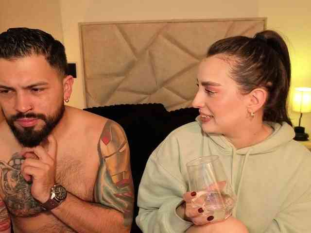 SweetSin-Couple webcam