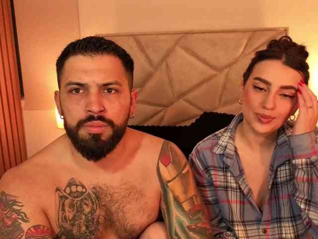 SweetSin-Couple webcam