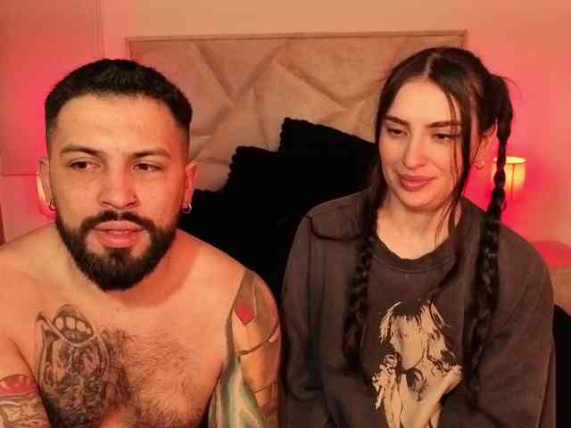 SweetSin-Couple webcam