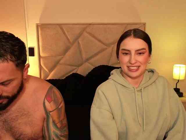 SweetSin-Couple webcam
