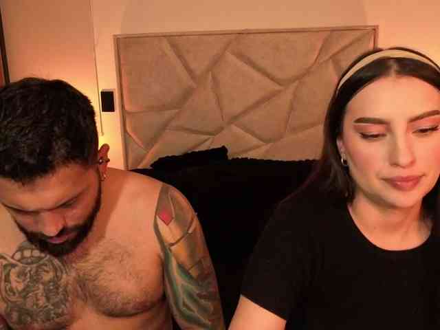 SweetSin-Couple webcam