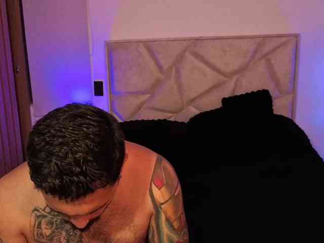 SweetSin-Couple webcam