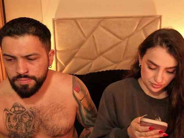 SweetSin-Couple webcam