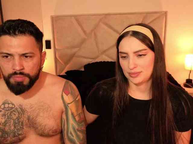 SweetSin-Couple webcam