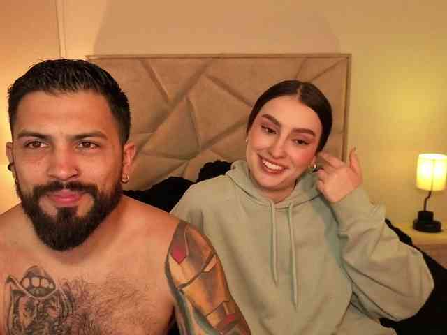 SweetSin-Couple webcam